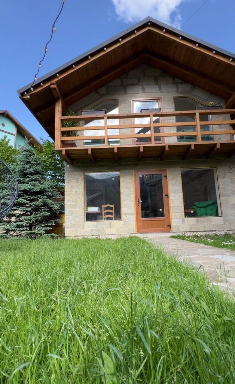 Кам'Яний Двір Mykulychyn Exterior foto